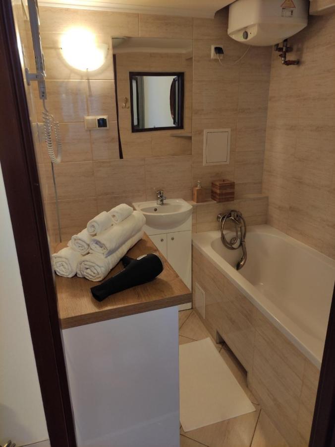 Apartament Lapacz Snow Przemysl Exterior photo